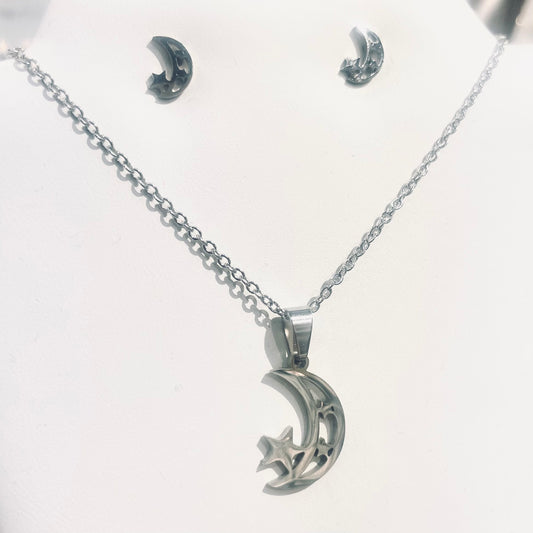 Moon/Star Earing & Necklace Set
